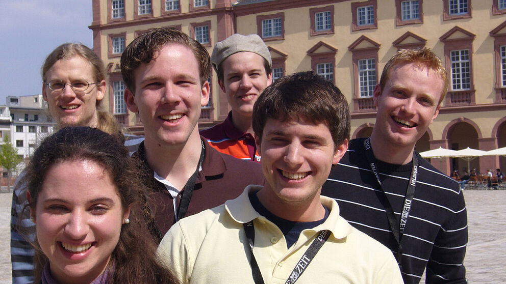 Foto: Mitglieder der Debating Society Paderborn auf einem Turnier in Mannheim