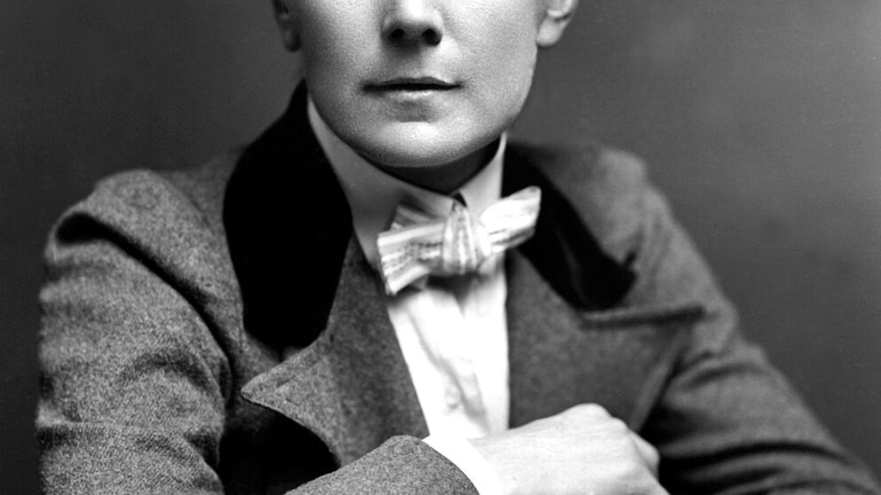 Foto (Quellennachweis: Hulton Archive, getty images): Dame Ethel Mary Smyth (1858-1944)